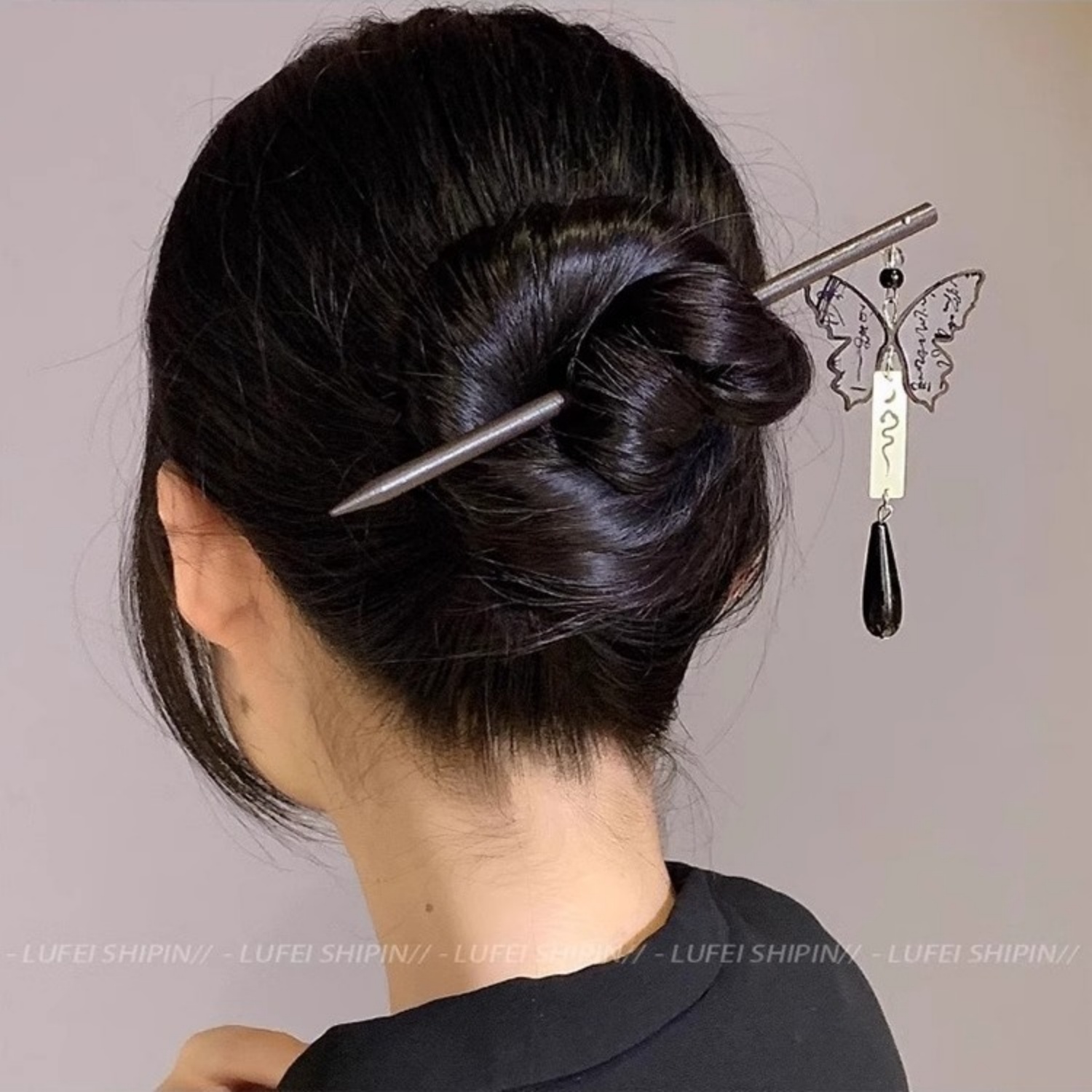 Forcina per capelli con nappa  - Vintage Lighting Decor recensione e prezzo