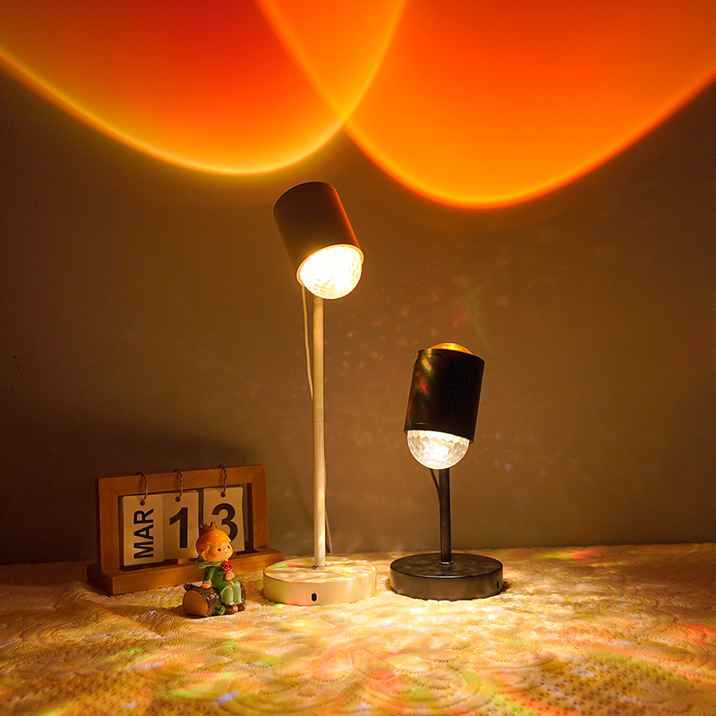 Lampada da Tavolo con Proiezio - Sunset Lamp Projection recensione e prezzo