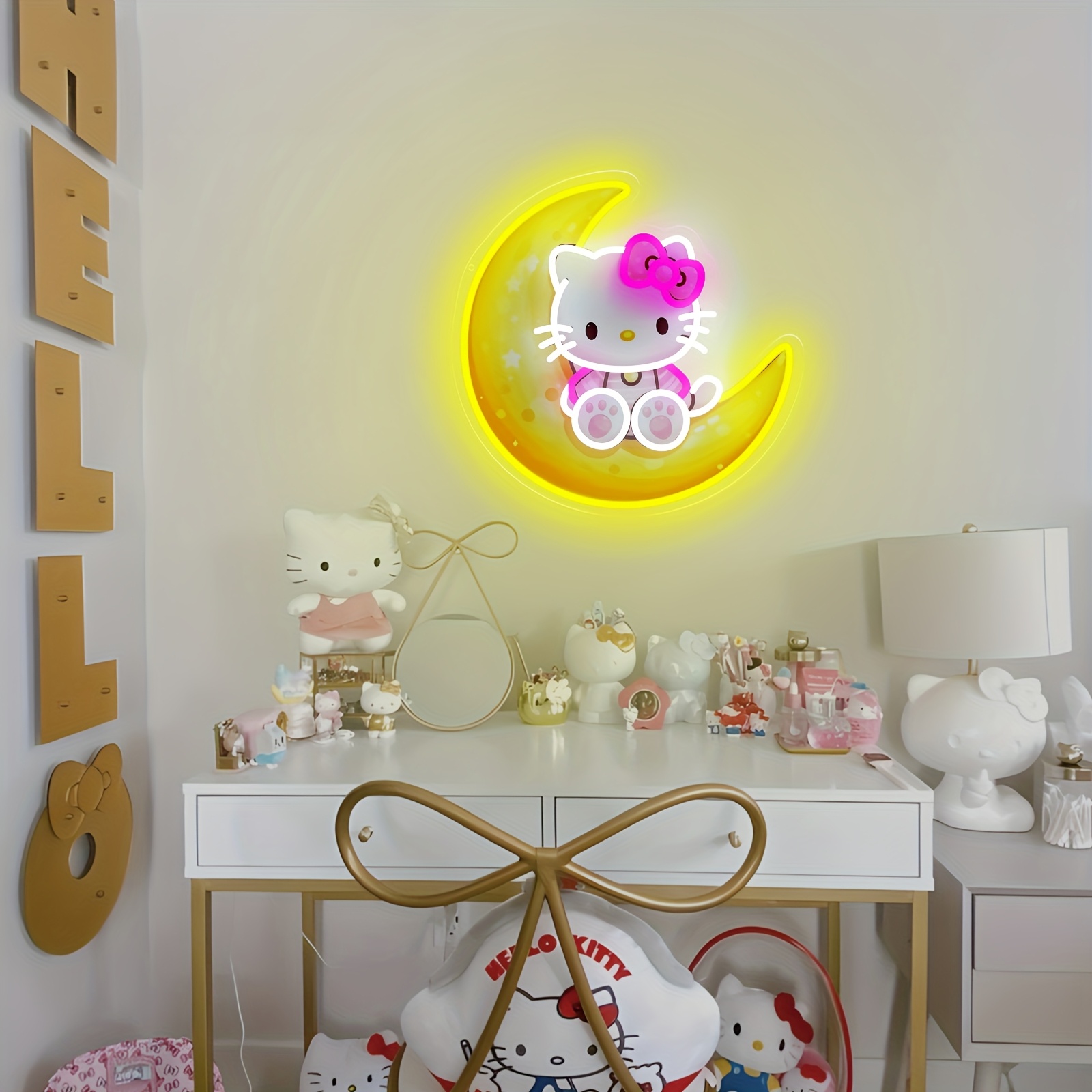 Hello Kitty on Moon Yellow, si - Lighting Room Decor Items recensione e prezzo